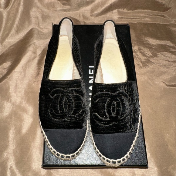 Chanel Espadrilles - Picture 7 of 9